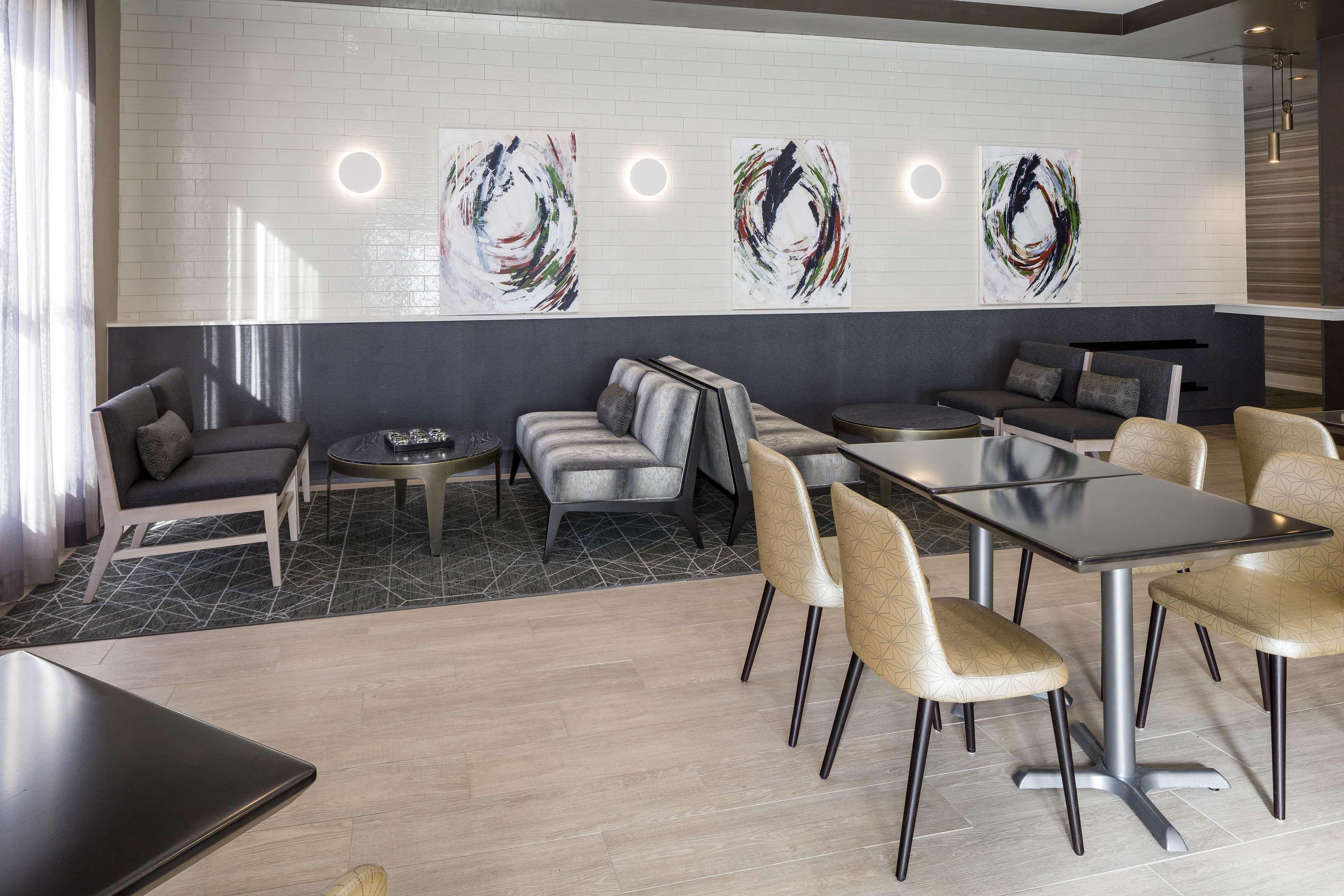 Doubletree By Hilton Boston Logan Airport Chelsea Hotel Faciliteter billede